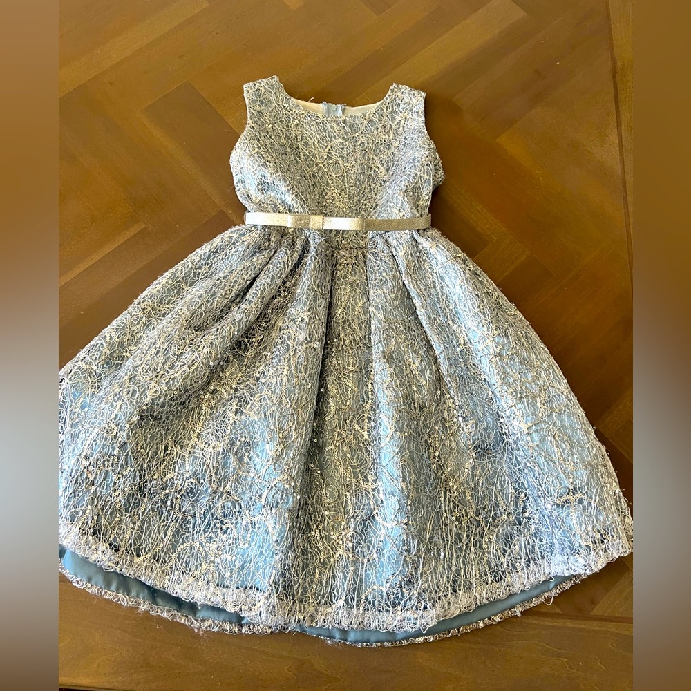 Sweet Kids Silver Metallic ice blue/ silver Jacquard Dress - Size: 8